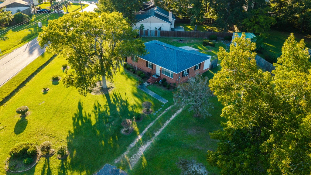 Photo of 201 Clarine Drive, Goose Creek, SC 29445 (MLS # 26027495)