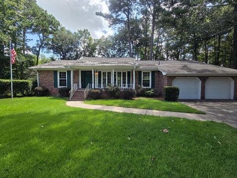 Photo of 102 Wessex Terrace, Summerville, SC 29485 (MLS # 26007167)