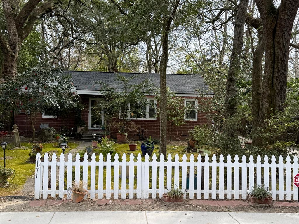 Photo of 1171 Braddock Avenue, North Charleston, SC 29405 (MLS # 26005429)