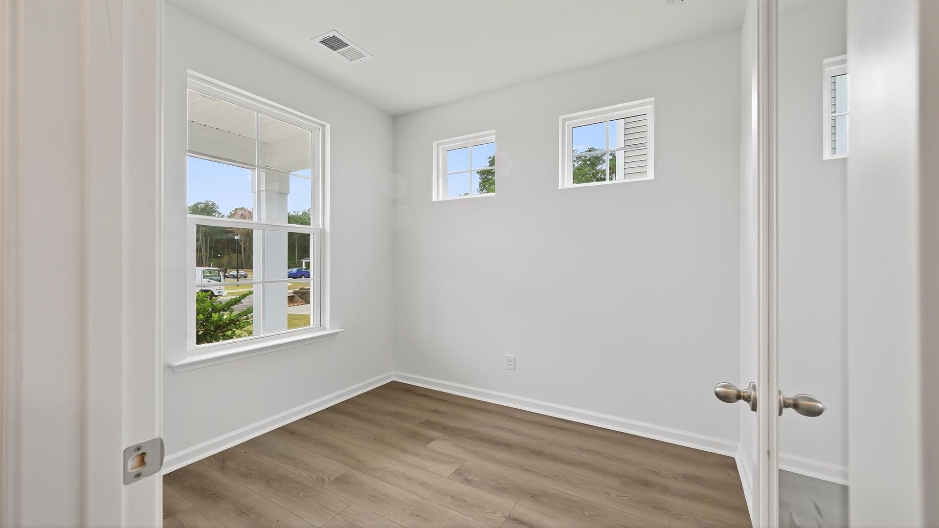 436 Cadbury Loop