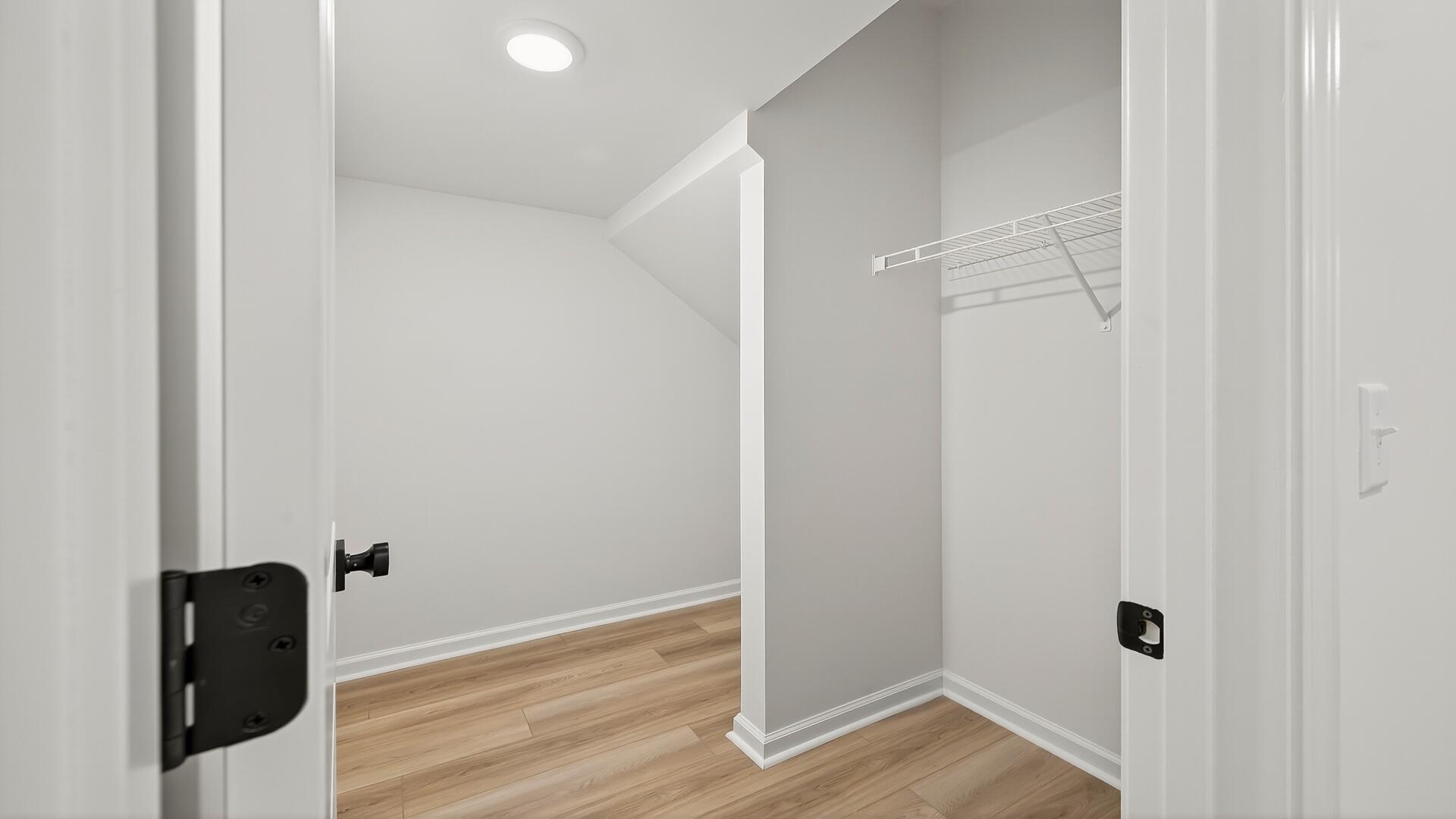 436 Cadbury Loop