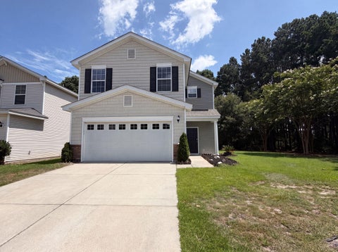 Photo of 252 Cameron Street, Summerville, SC 29486 (MLS # 26021258)