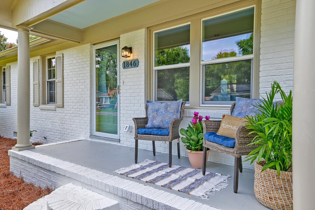 Photo of 1846 Hazelwood Drive, Charleston, SC 29407 (MLS # 26020954)