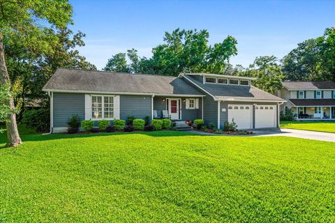 A home in Mount Pleasant