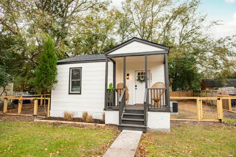 A home in North Charleston