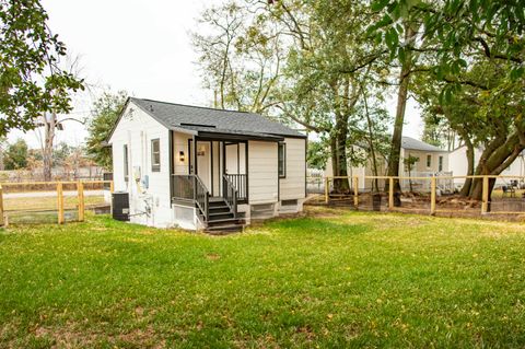 A home in North Charleston