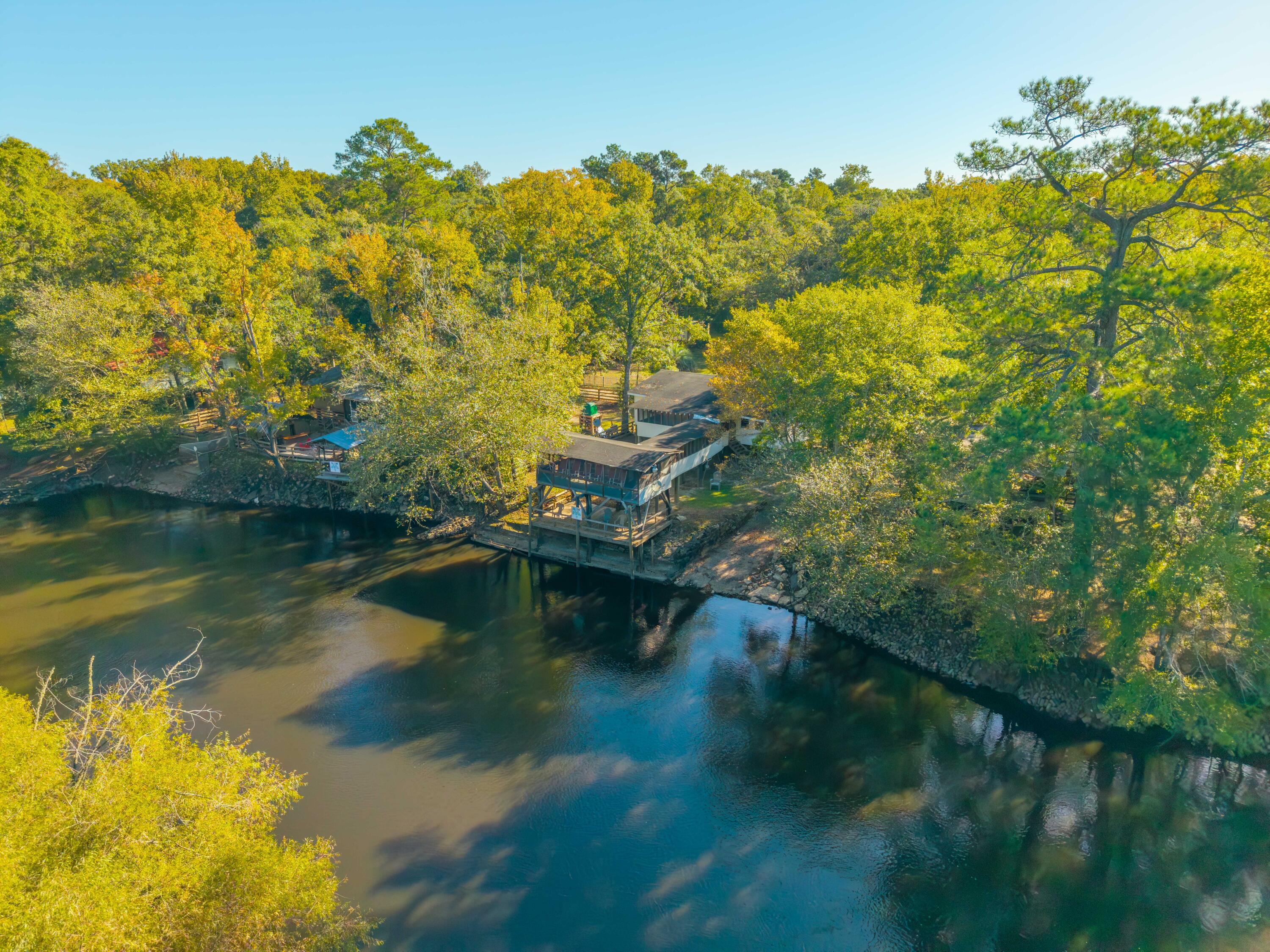 1239 Holly Ridge Lane