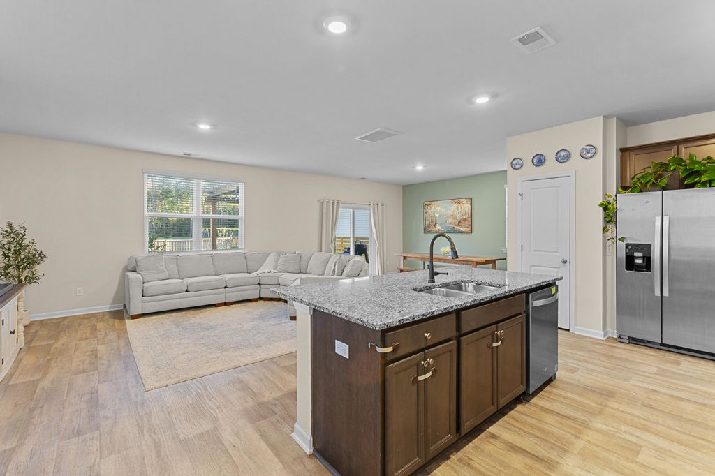 Photo of 109 Sweet Cherry Lane, Summerville, SC 29486 (MLS # 26003105)