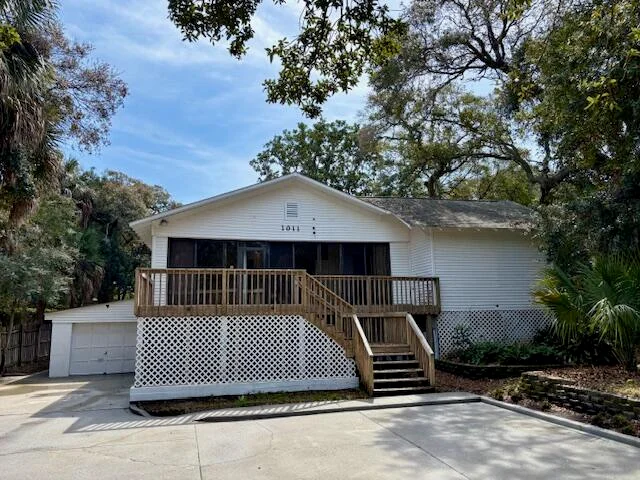 1012 E Ashley Avenue