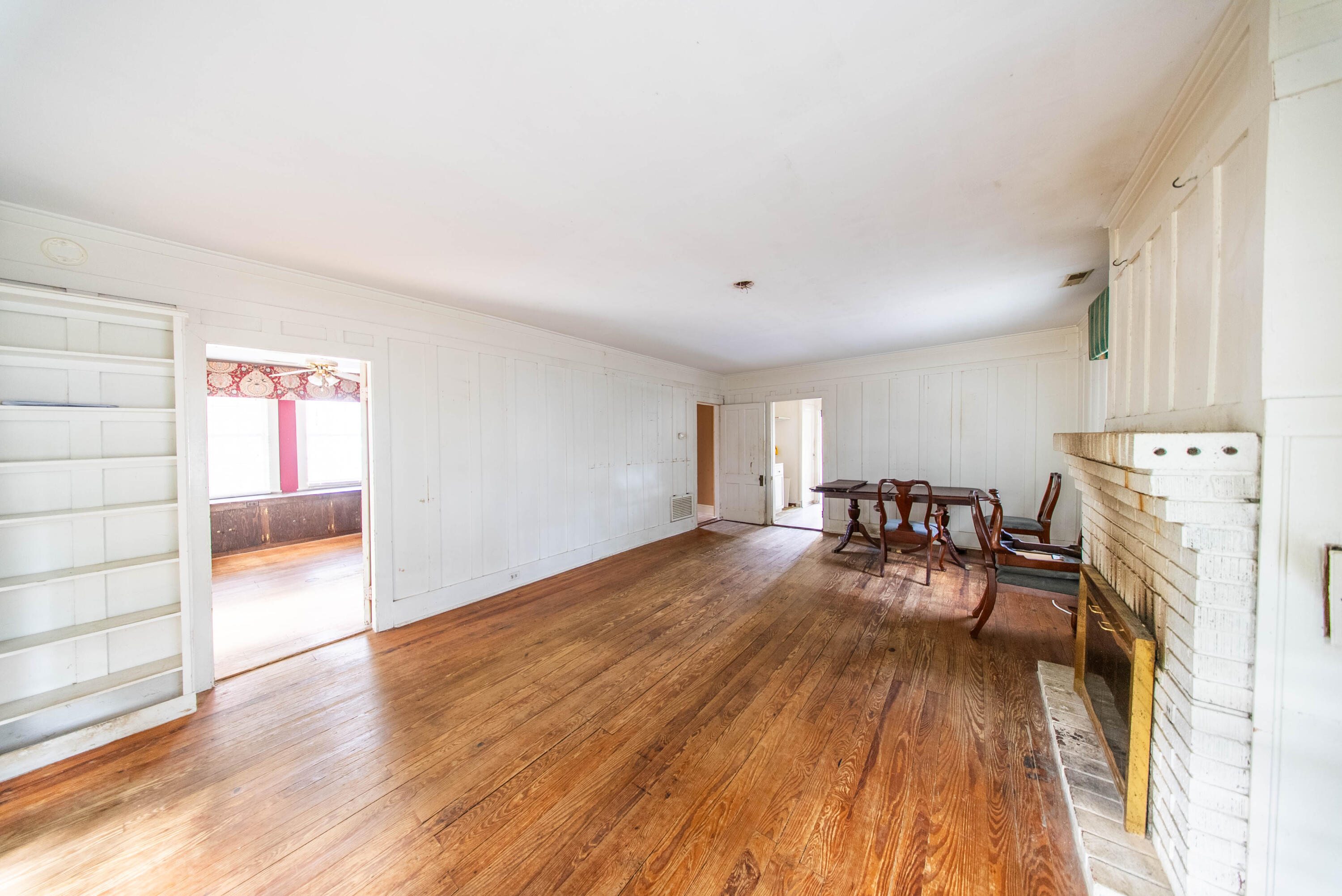 1012 E Ashley Avenue