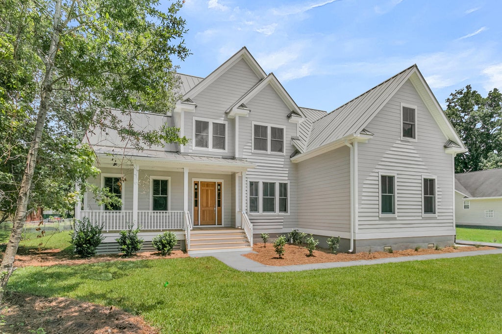 Photo of 1436 Kinglet Street, Mount Pleasant, SC 29464 (MLS # 26019439)