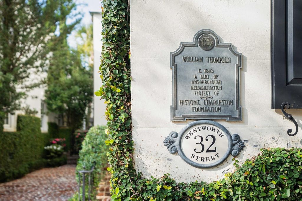 Photo of 32 Wentworth Street, Charleston, SC 29401 (MLS # 25031083)