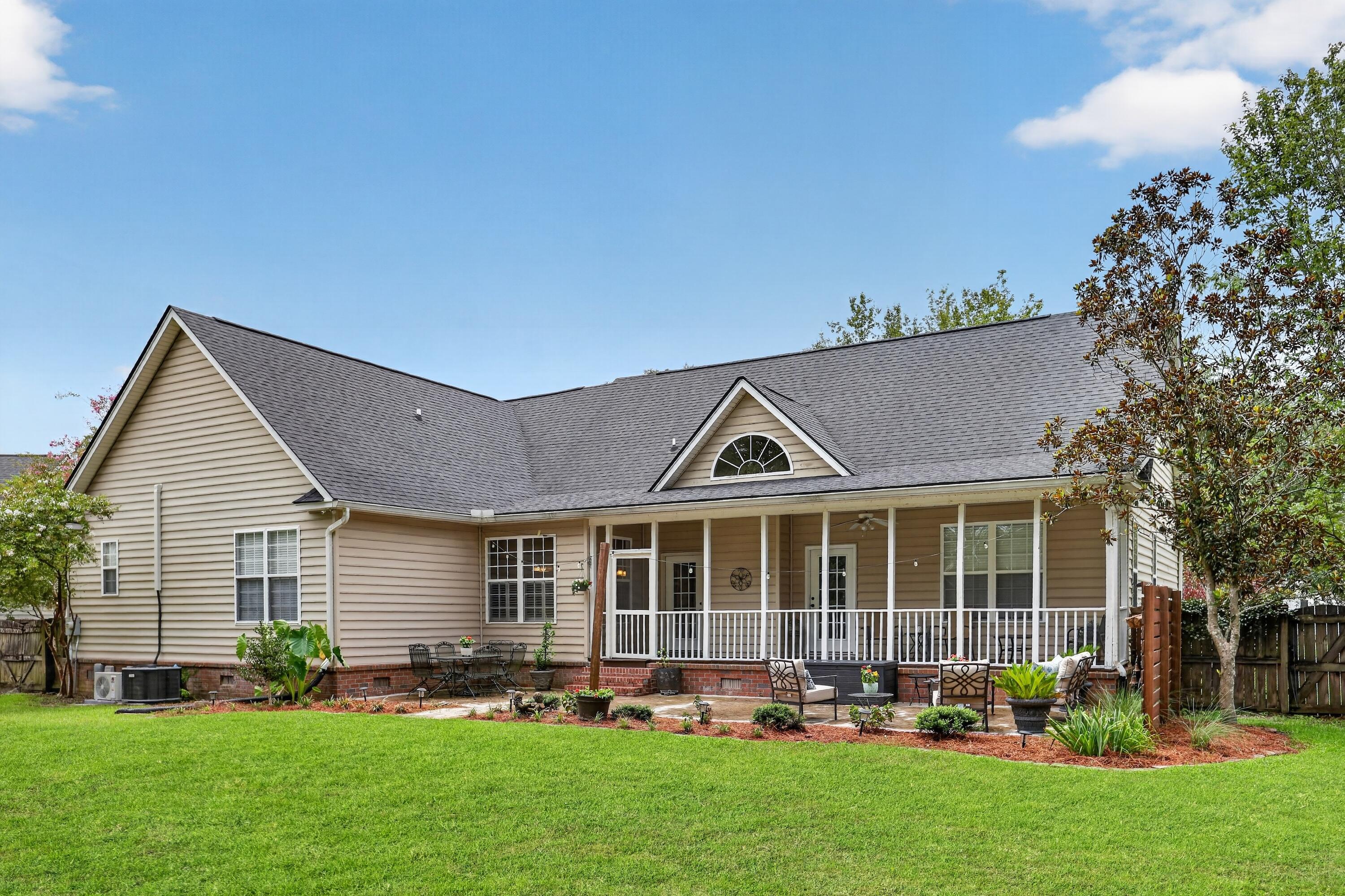 1518 Sterling Oaks Drive