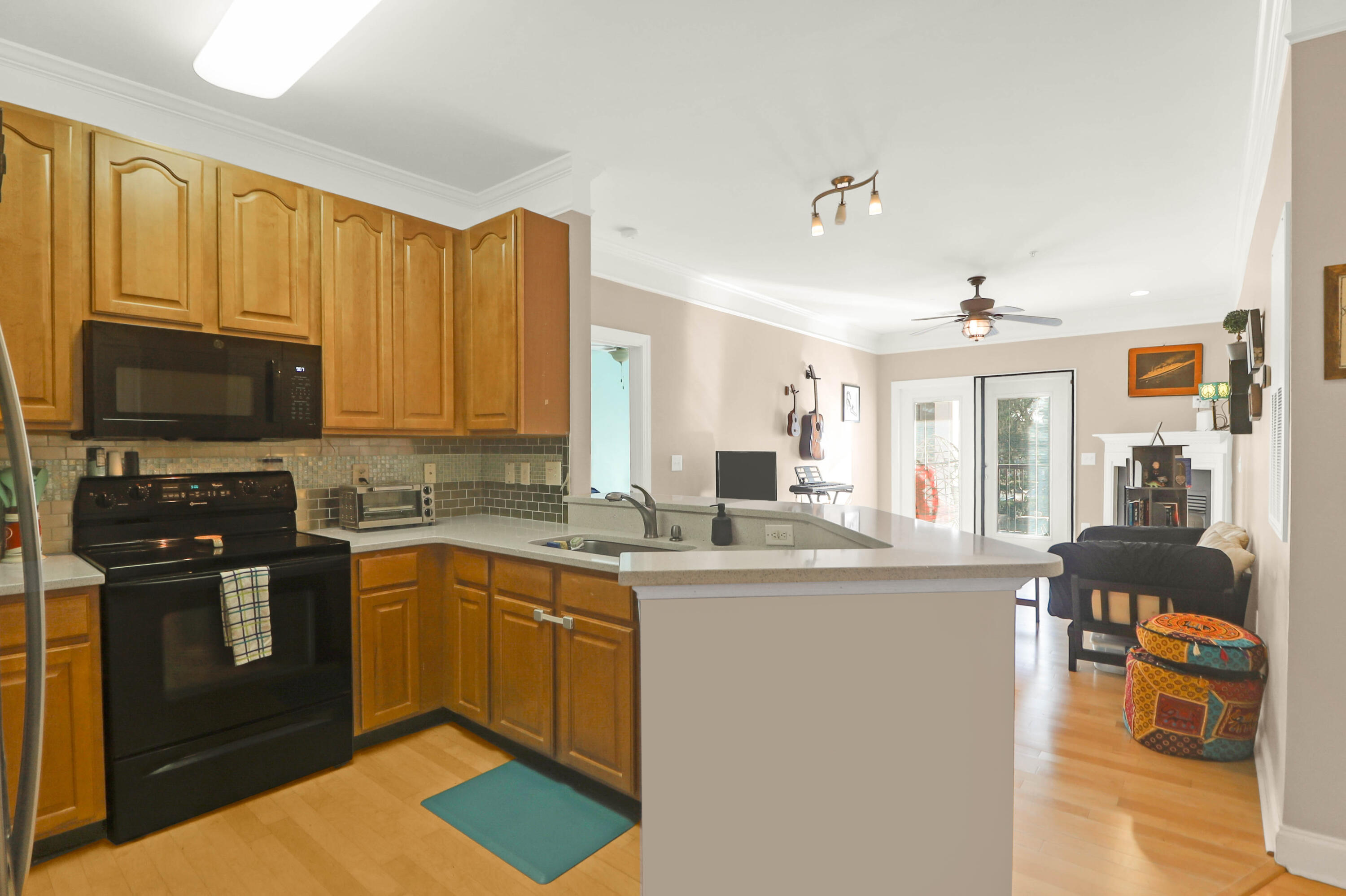 1025 Riverland Woods Place 116
