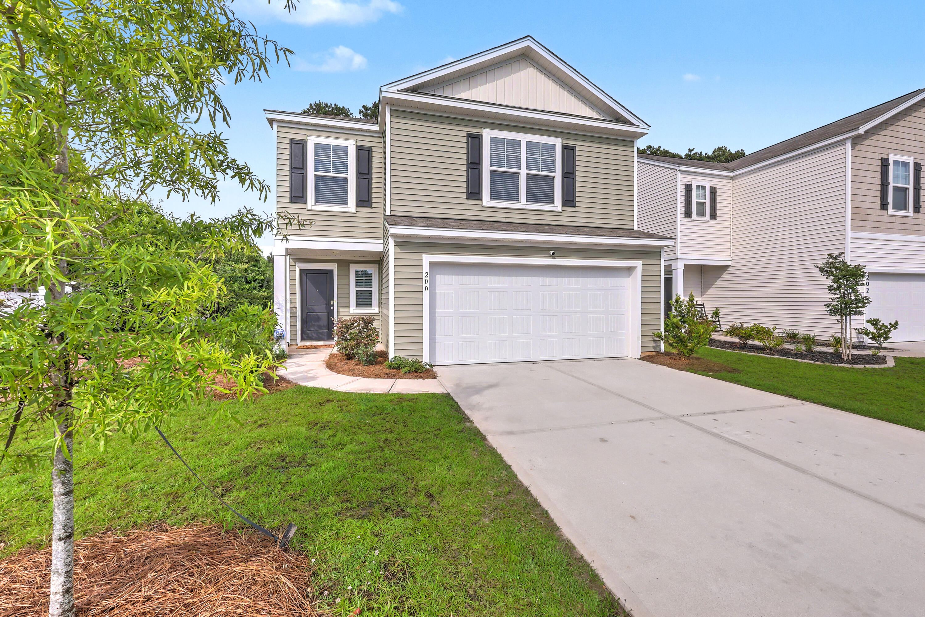 200 Sweet Cherry Lane