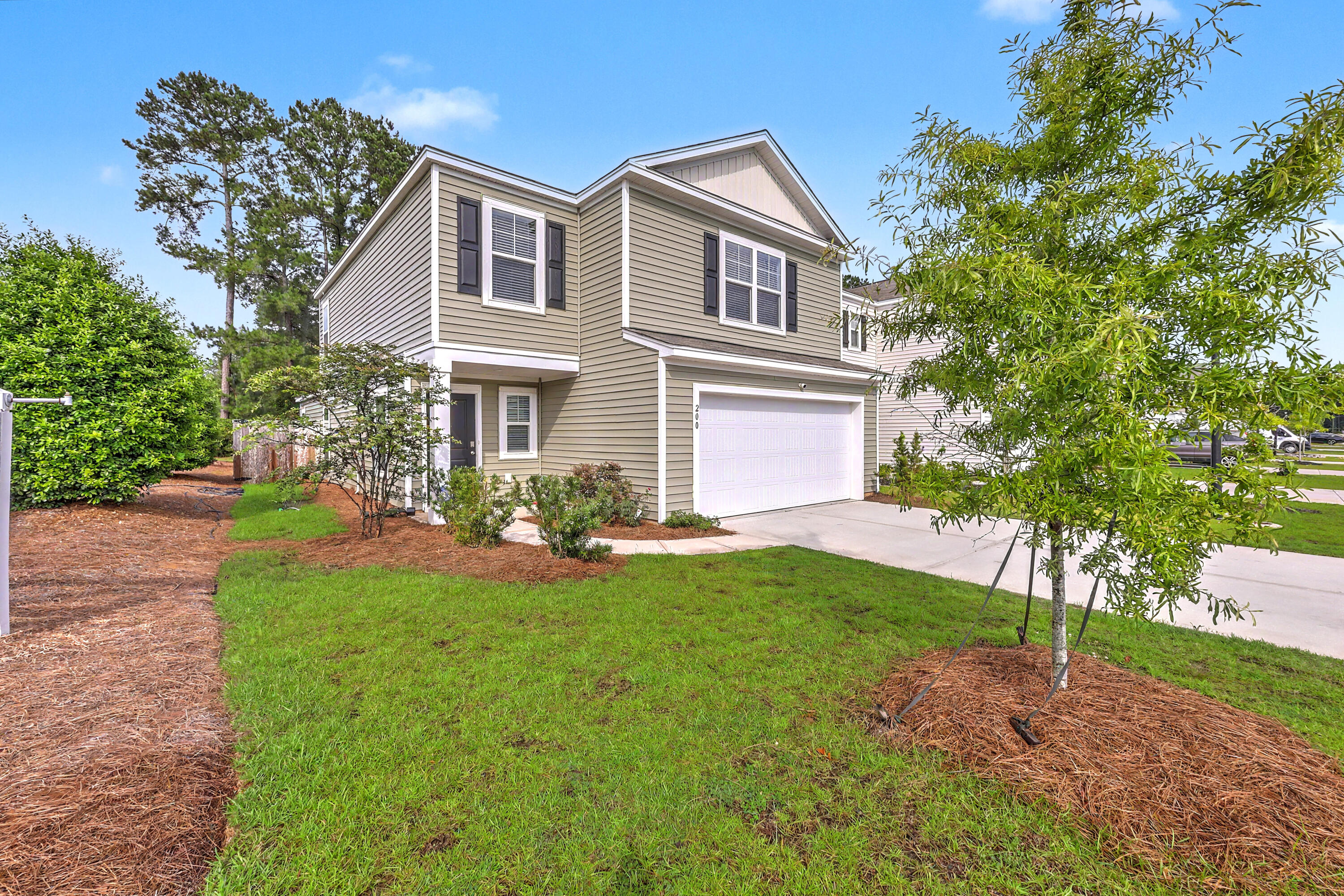 200 Sweet Cherry Lane