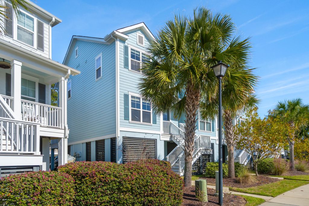 Photo of 2216 Hamlin Sound Circle Circle, Mount Pleasant, SC 29466 (MLS # 25030281)