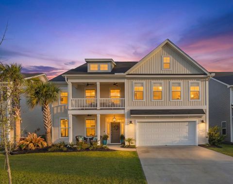 Photo of 407 Rowley Lane, Summerville, SC 29486 (MLS # 26008973)