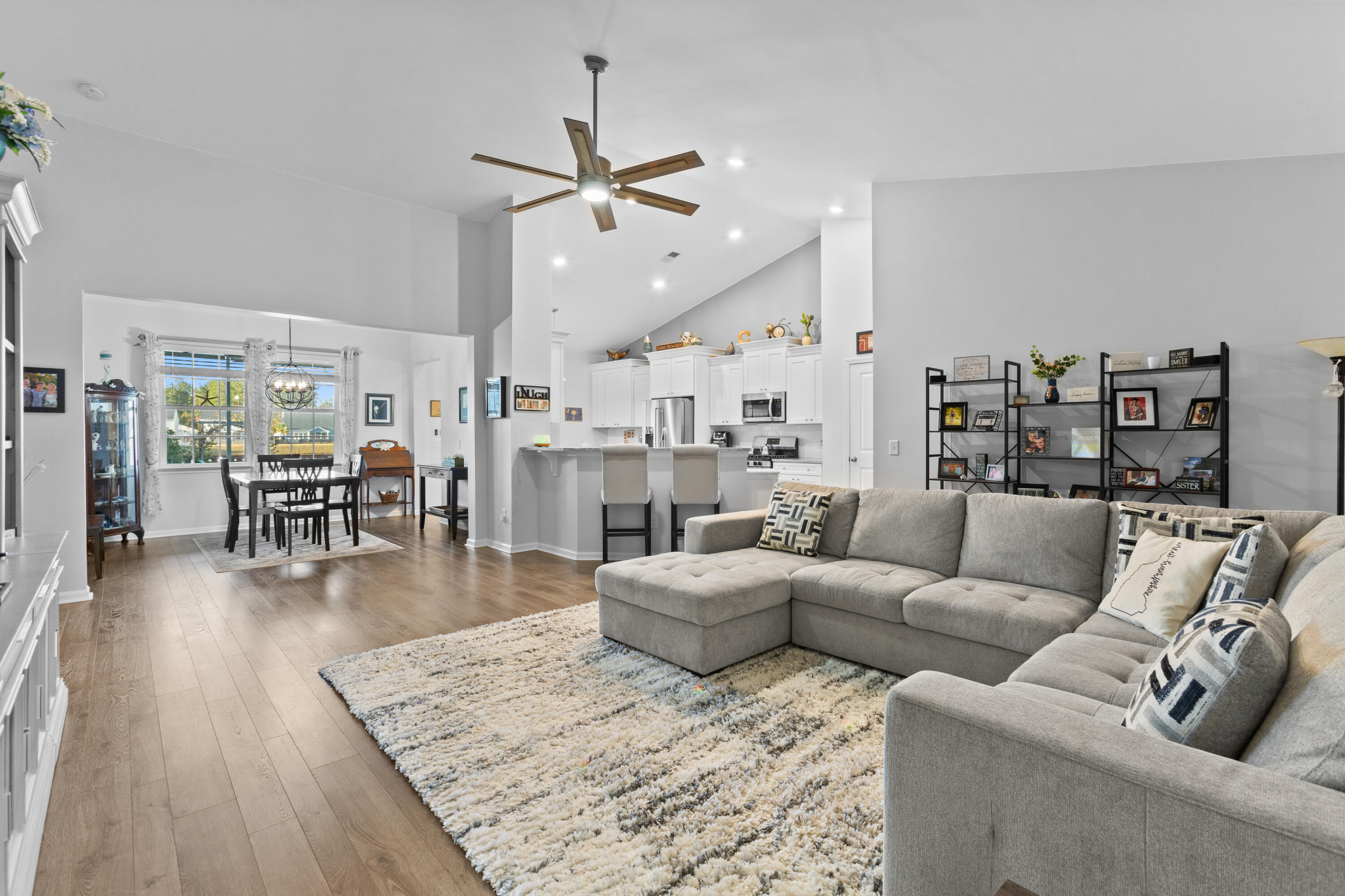 116 Stagecoach Avenue