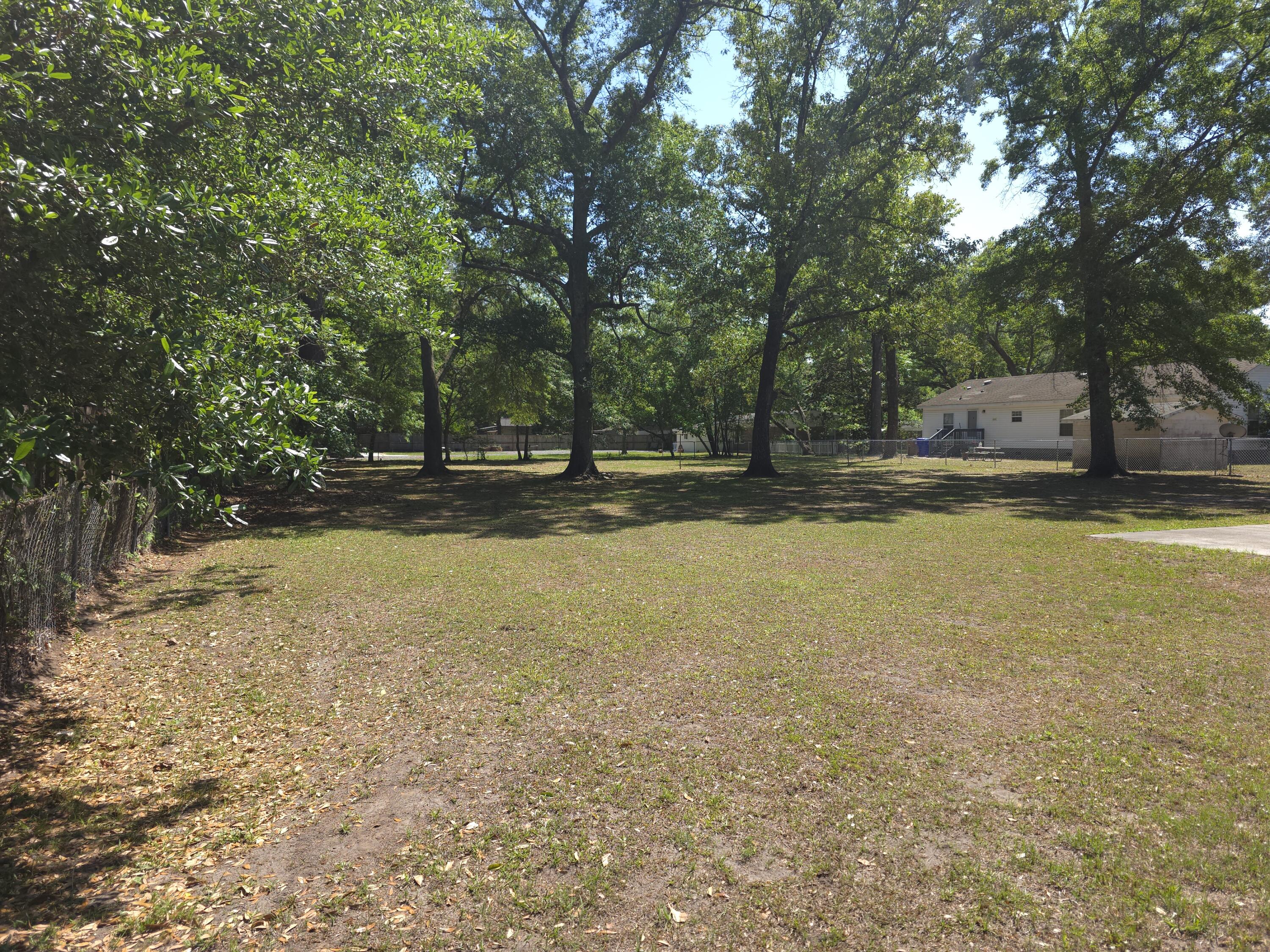 1541 Fort Johnson Road