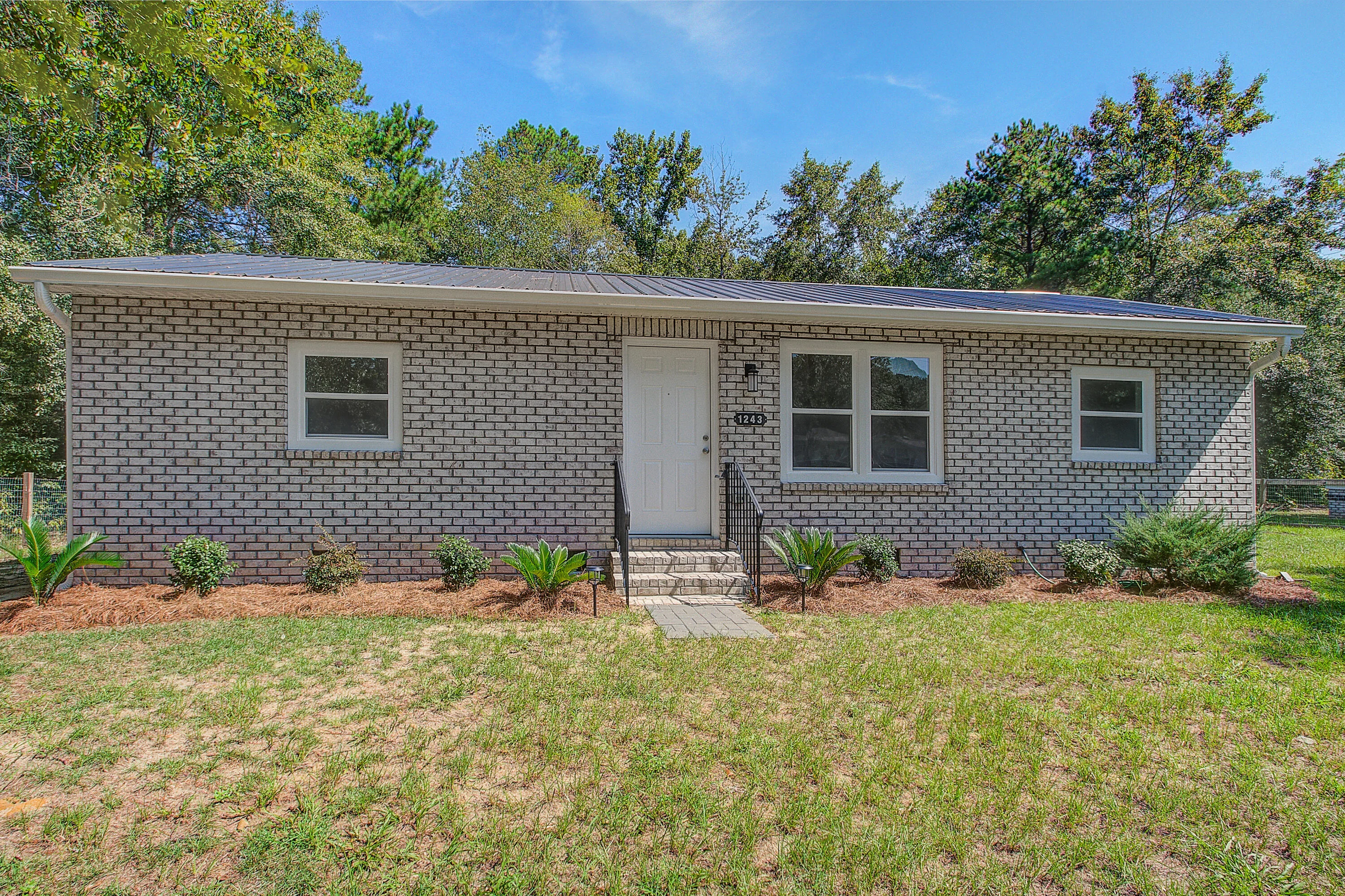1243 Pineville Circle, Pineville, SC, 29468