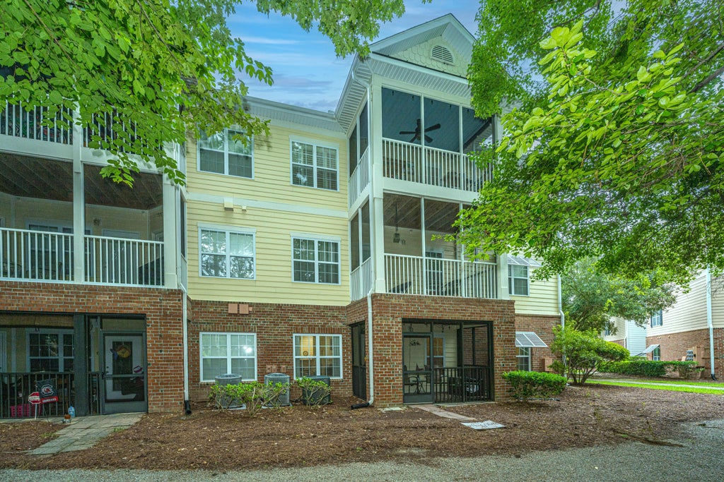 Photo of 1506 Basildon Road, Mount Pleasant, SC 29466 (MLS # 26021392)
