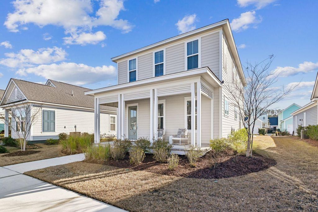 Photo of 603 Blueway Avenue, Summerville, SC 29486 (MLS # 26002274)