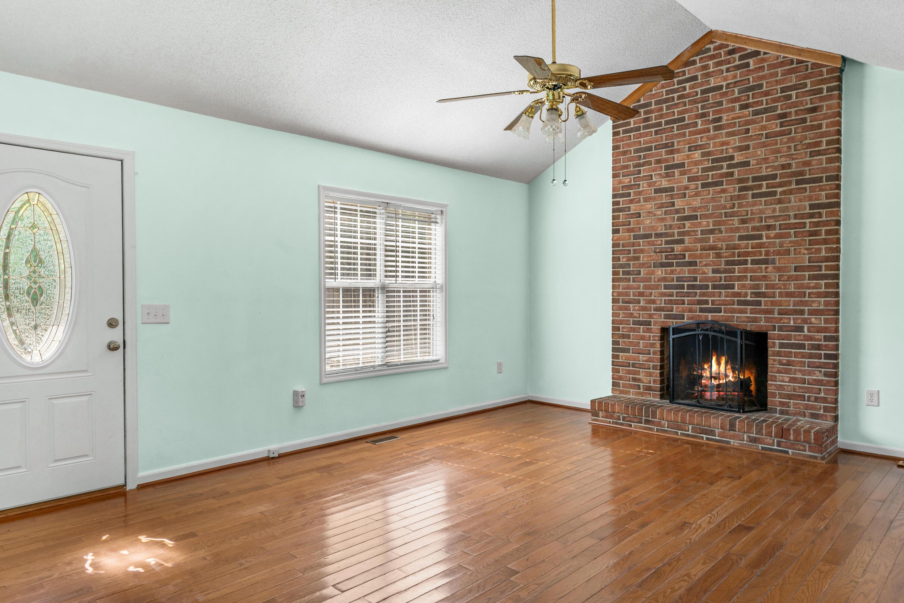 126 Monterey Trail