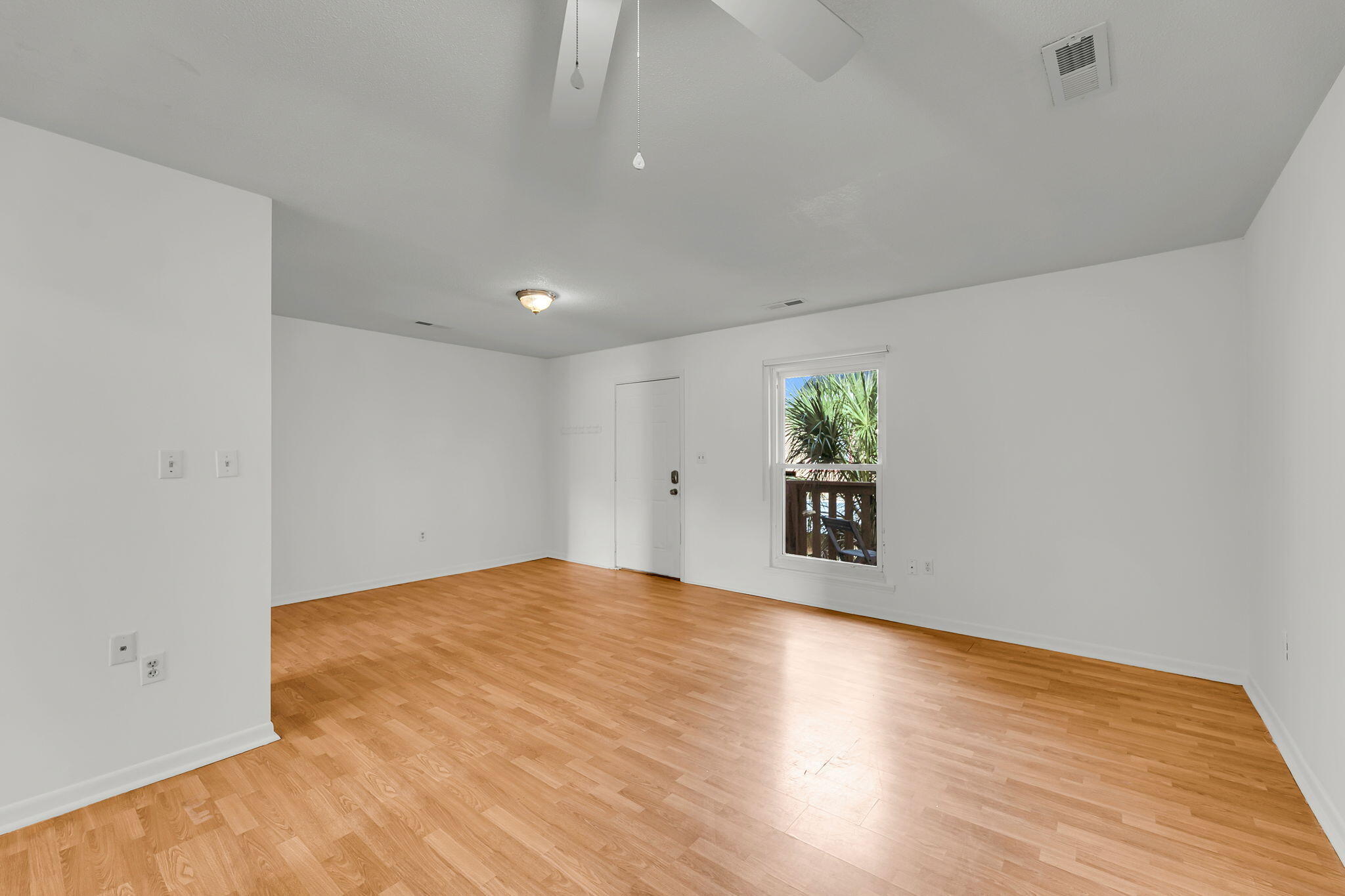 106 W Hudson Avenue 2a