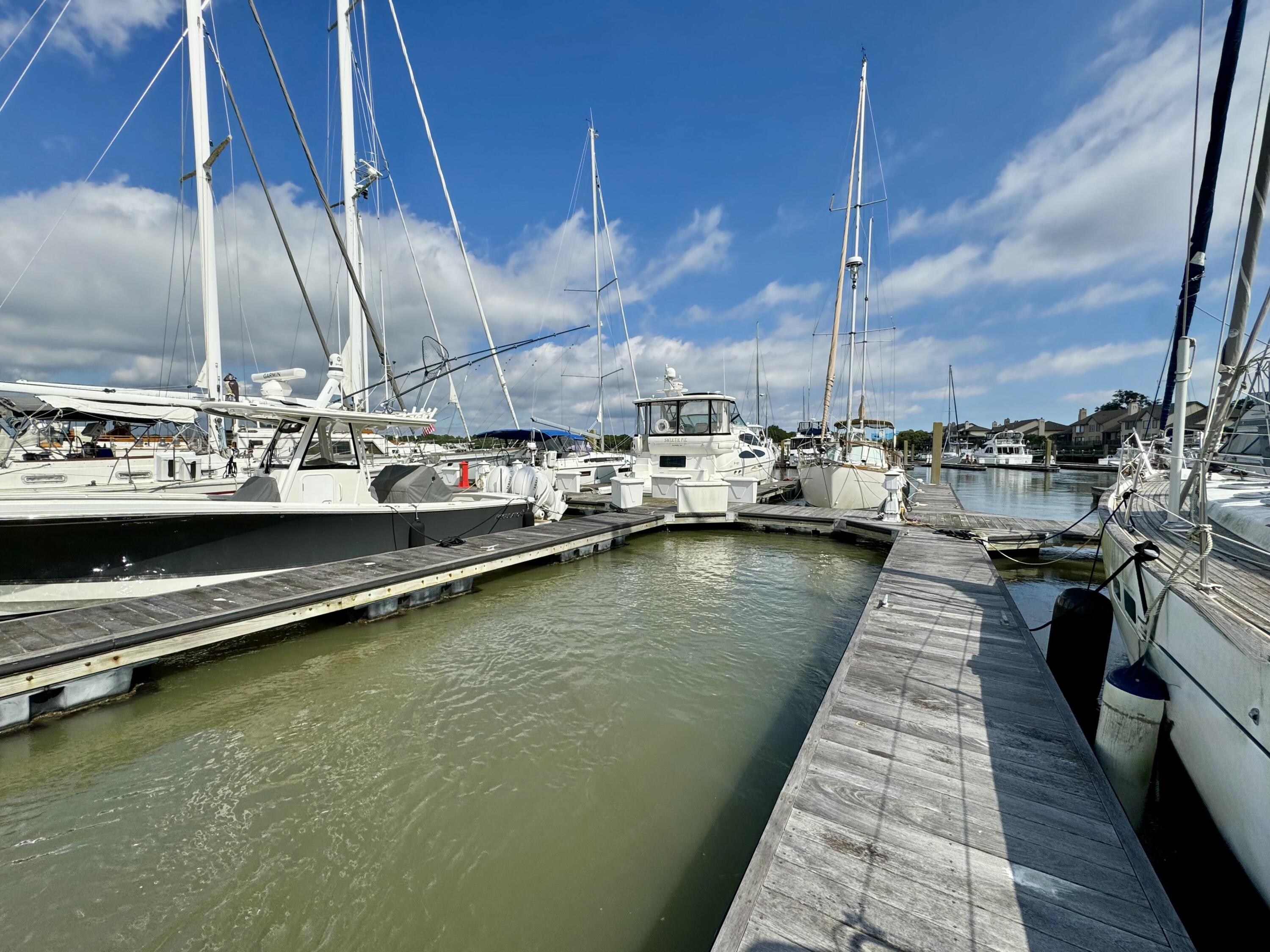 1880 Andell Bluff Boulevard G-18