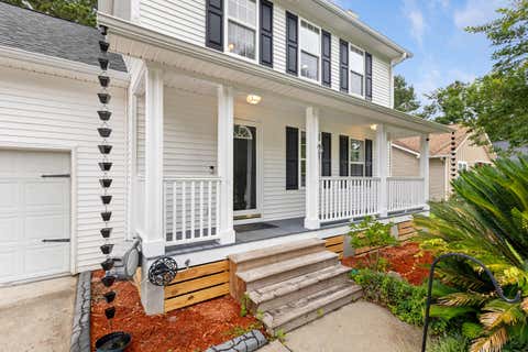 Photo of 110 Lipman Street, Summerville, SC 29483 (MLS # 26017638)