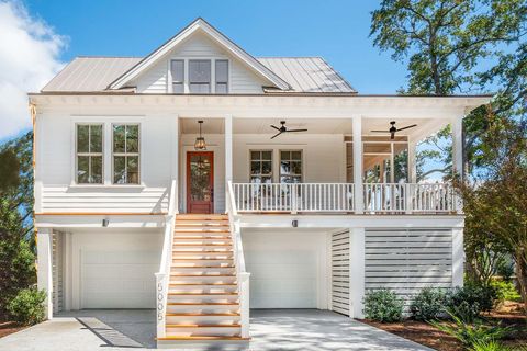 Photo of 5005 Saltspray Lane, Johns Island, SC 29455 (MLS # 25015772)