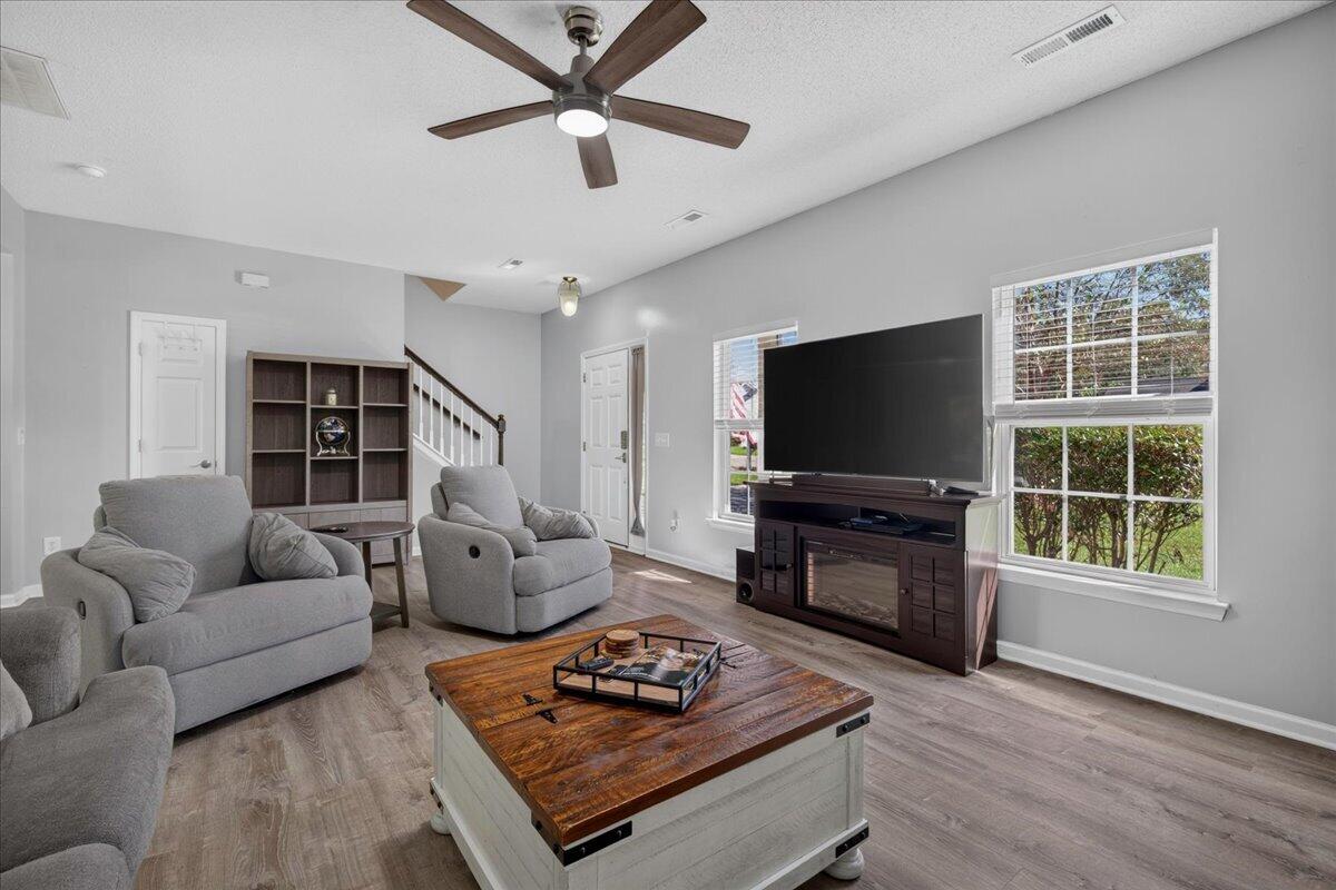 107 Cassels Lane