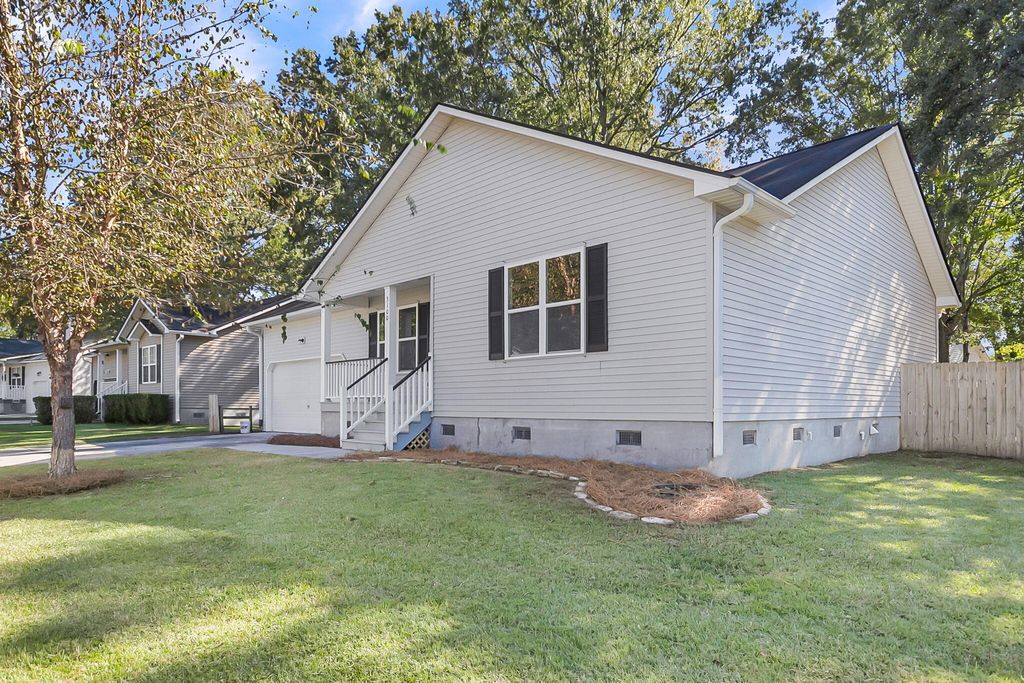 Photo of 3100 Aspen Woods Lane, North Charleston, SC 29420 (MLS # 25029833)