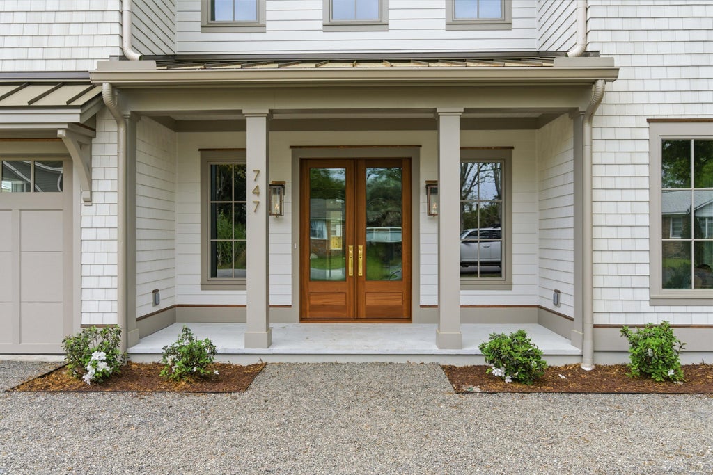 Photo of 747 Hill Street, Mount Pleasant, SC 29464 (MLS # 26018265)