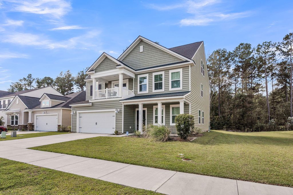 Photo of 229 Camellia Bloom Drive, Moncks Corner, SC 29461 (MLS # 25027937)