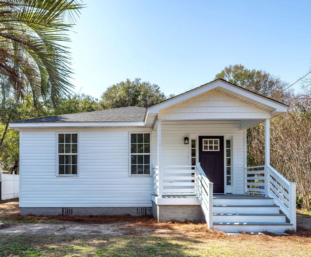 Photo of 2646 Madden Drive, North Charleston, SC 29405 (MLS # 26006791)