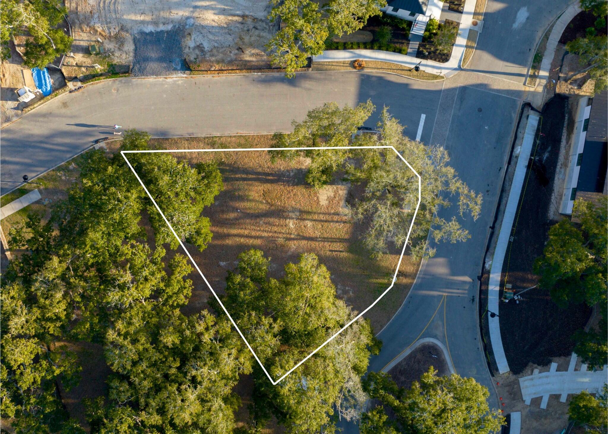 412 Wayfaring Point