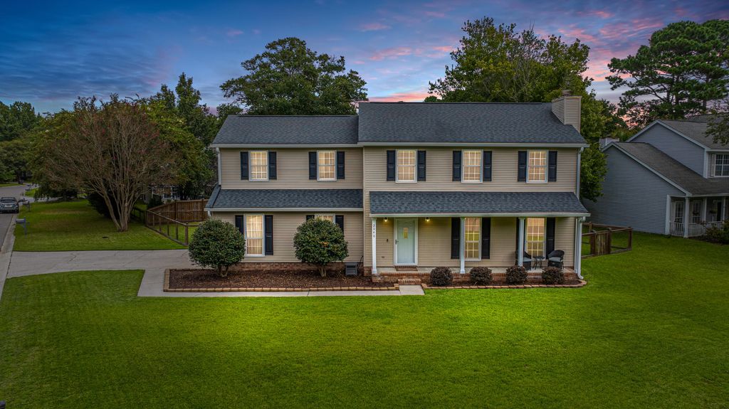 Photo of 2040 Comingtee Lane, Mount Pleasant, SC 29464 (MLS # 25024747)