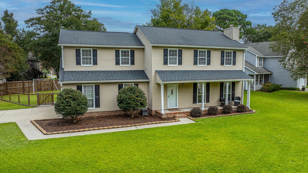 Photo of 2040 Comingtee Lane, Mount Pleasant, SC 29464 (MLS # 25024747)
