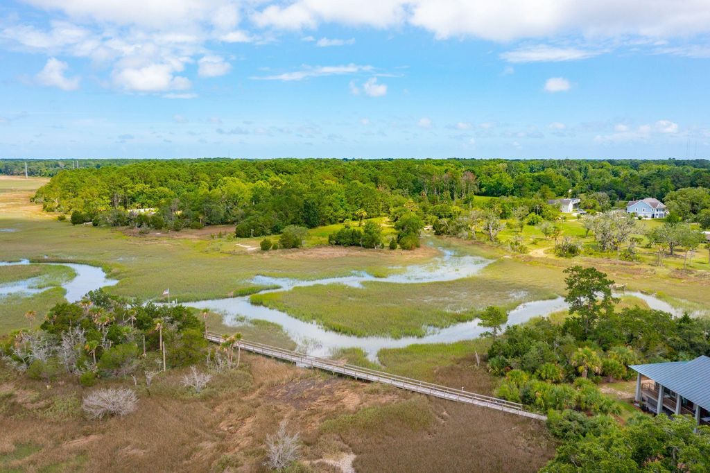 Photo of 328 Maggie Road, Mount Pleasant, SC 29464 (MLS # 25004803)