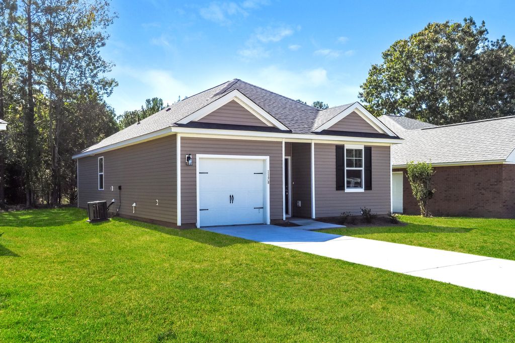 Photo of 1178 Warrens Way, Manning, SC 29102 (MLS # 26012584)