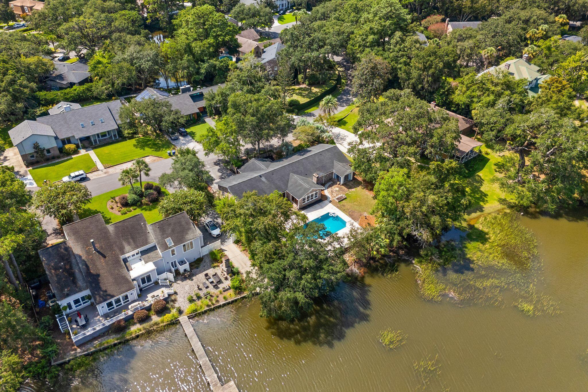 33 Town Creek Drive