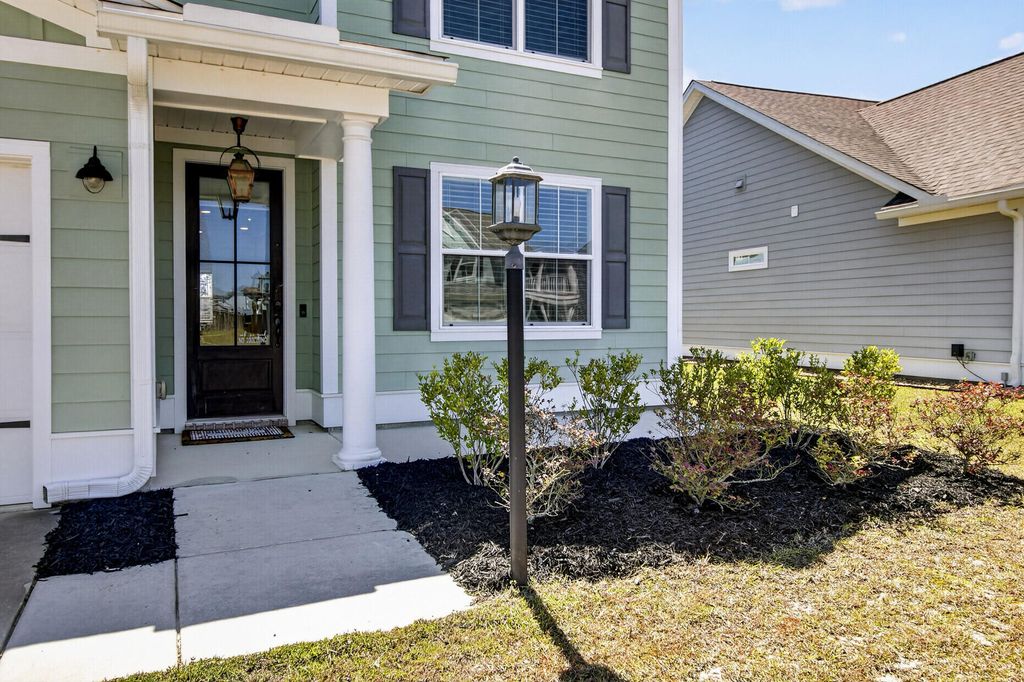 Photo of 610 Sienna Way, Summerville, SC 29486 (MLS # 26010684)