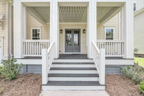 Photo of 3020 River Vista Way, Mount Pleasant, SC 29466 (MLS # 25017943) Photo of 3020 River Vista Way, Mount Pleasant, SC 29466 (MLS # 25017943)