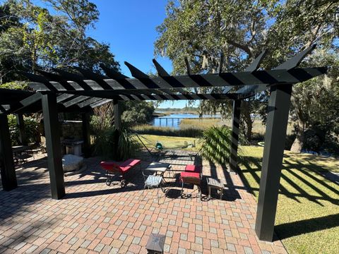 A home in Johns Island