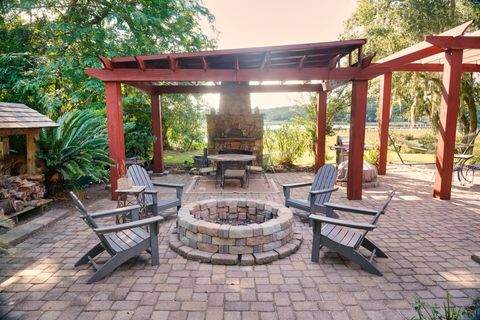 A home in Johns Island