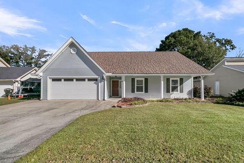 111 Hopper Drive Summerville SC 29486