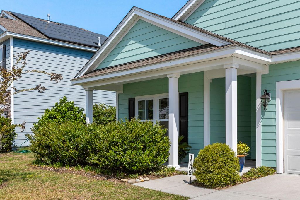 Photo of 1069 Pigeon Point, Johns Island, SC 29455 (MLS # 26008513)