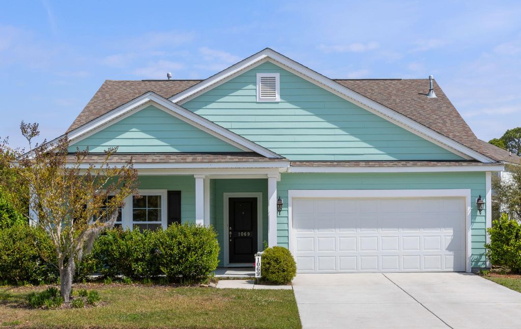 Photo of 1069 Pigeon Point, Johns Island, SC 29455 (MLS # 26008513)